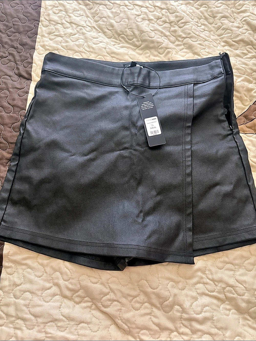 Fashion Nova Maddie Coated Skort Black Skort Size XL NWT